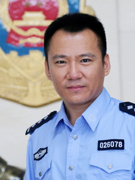 新刑警本色