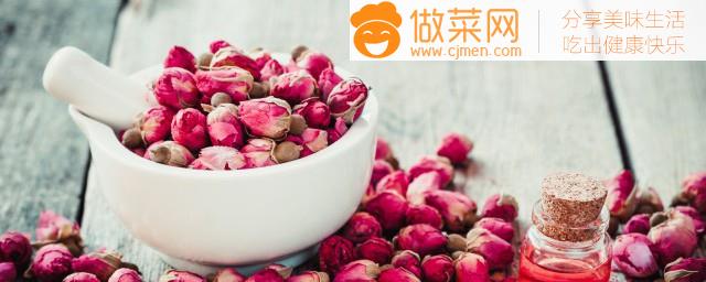 玫瑰五宝茶适合哪个季节喝(玫瑰五宝茶什么季节喝好)